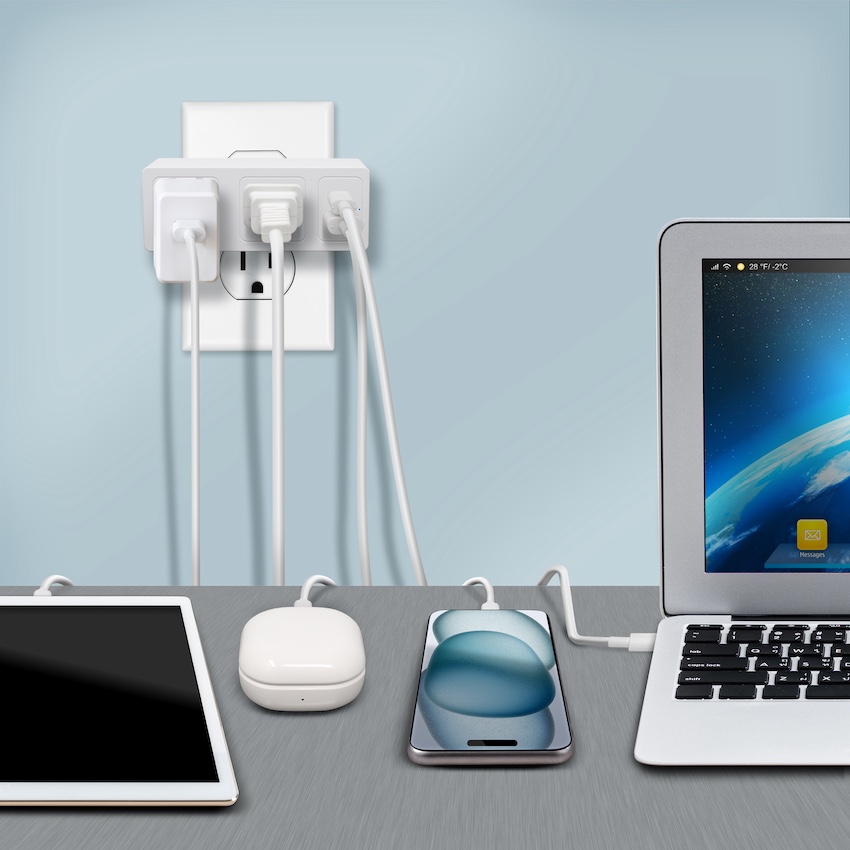 2 Pack Mini Universal Travel Charging Station Header Image